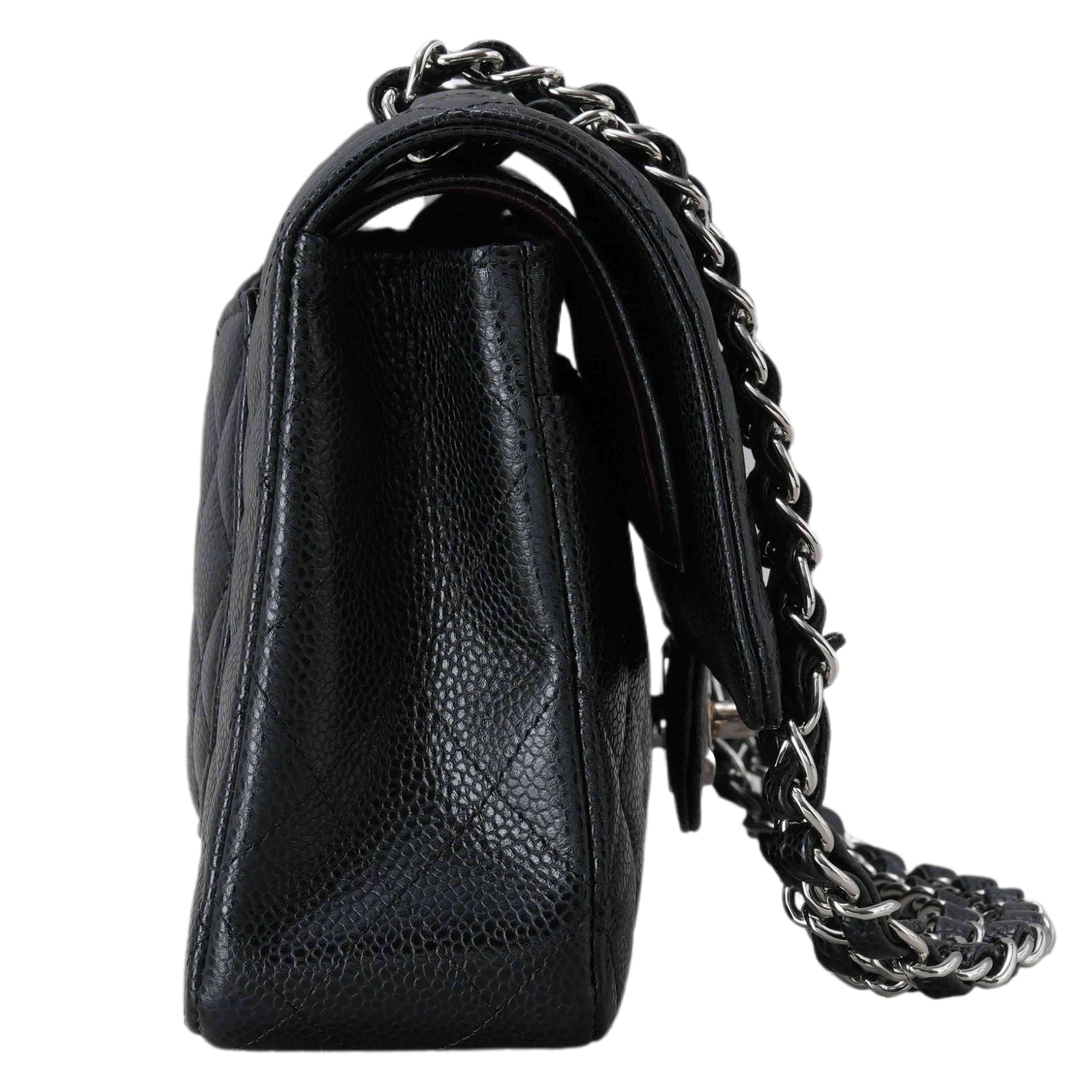 CHANEL(USED)샤넬 캐비어 클래식 미듐 플랩백