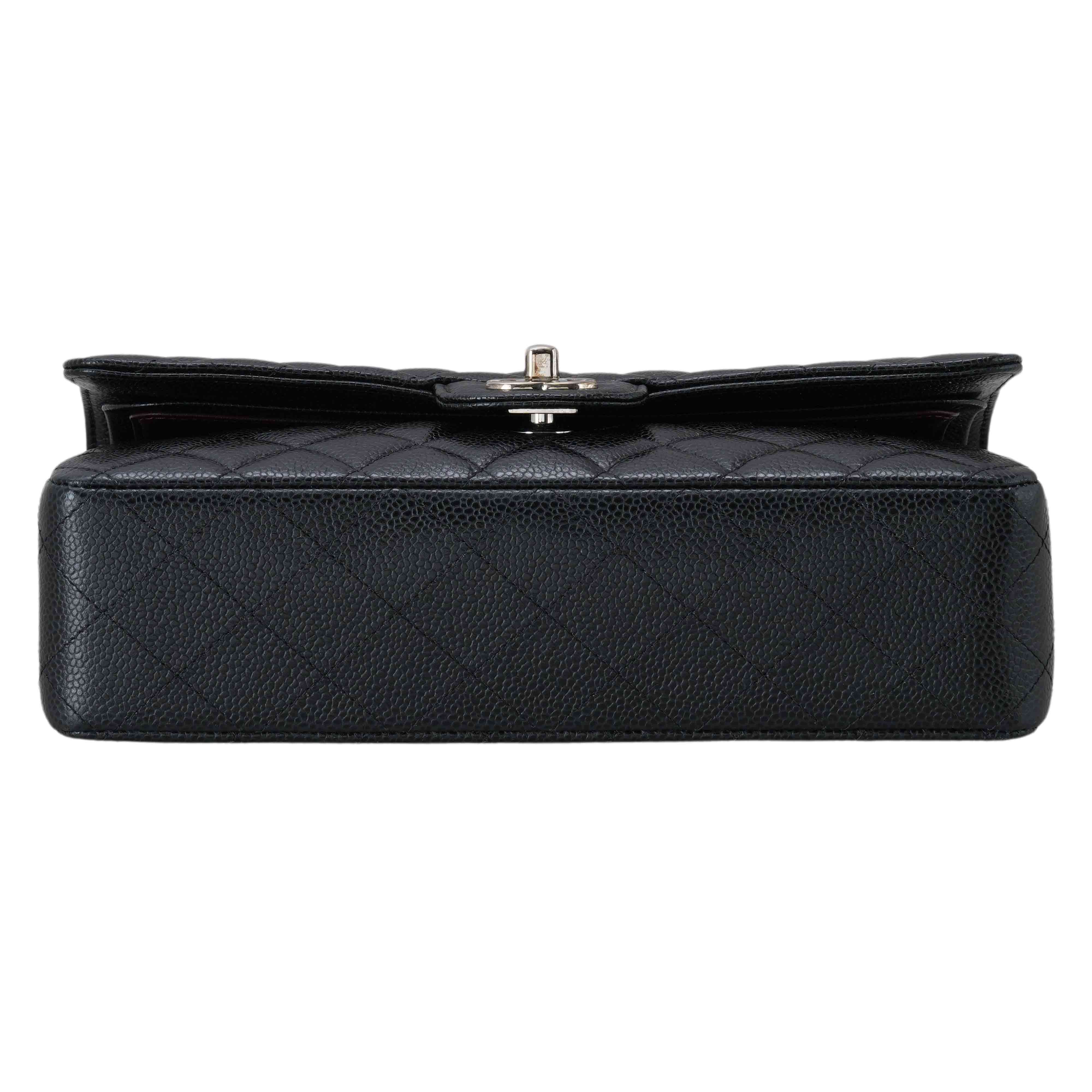 CHANEL(USED)샤넬 캐비어 클래식 미듐 플랩백