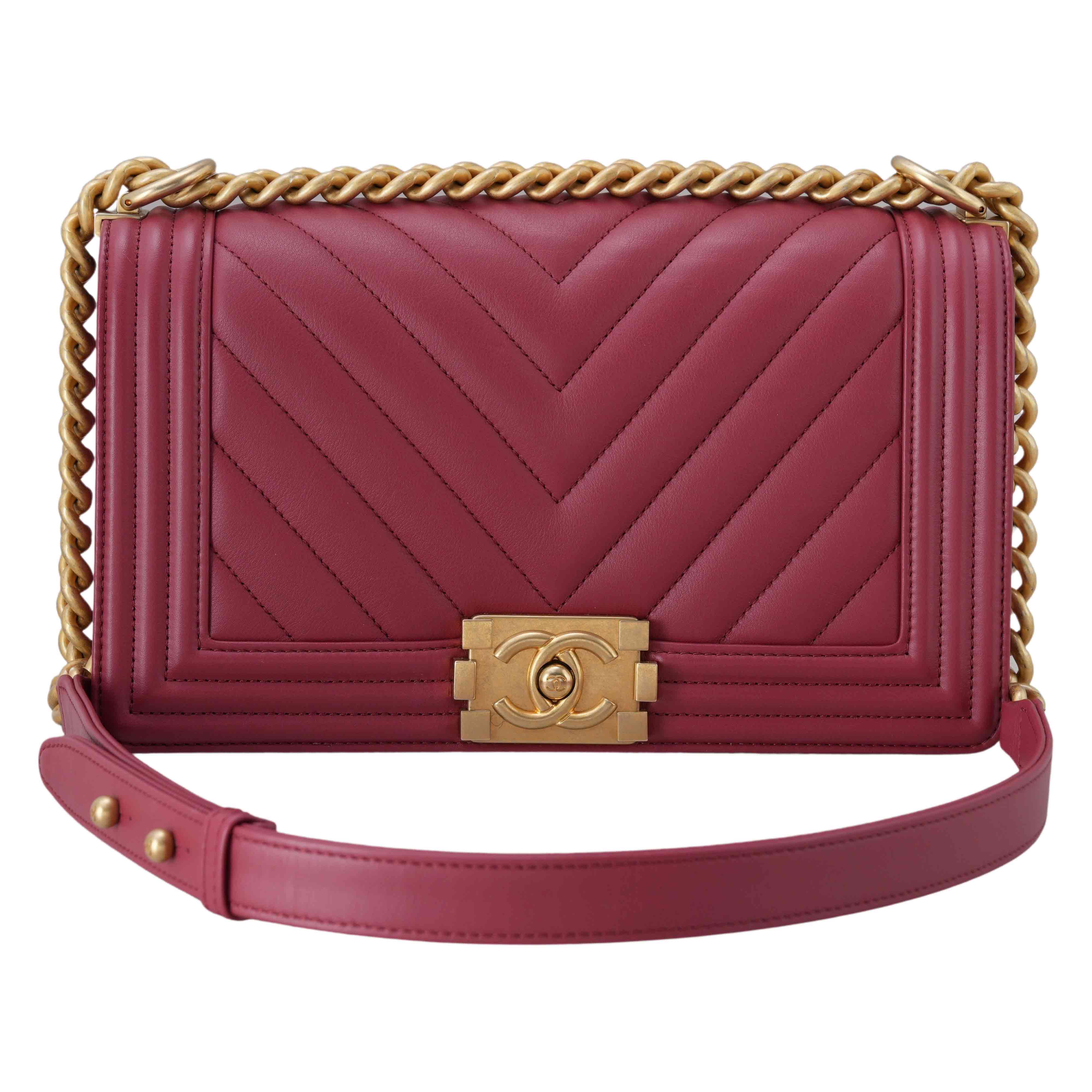 CHANEL(USED)샤넬 보이샤넬 쉐브론 미듐