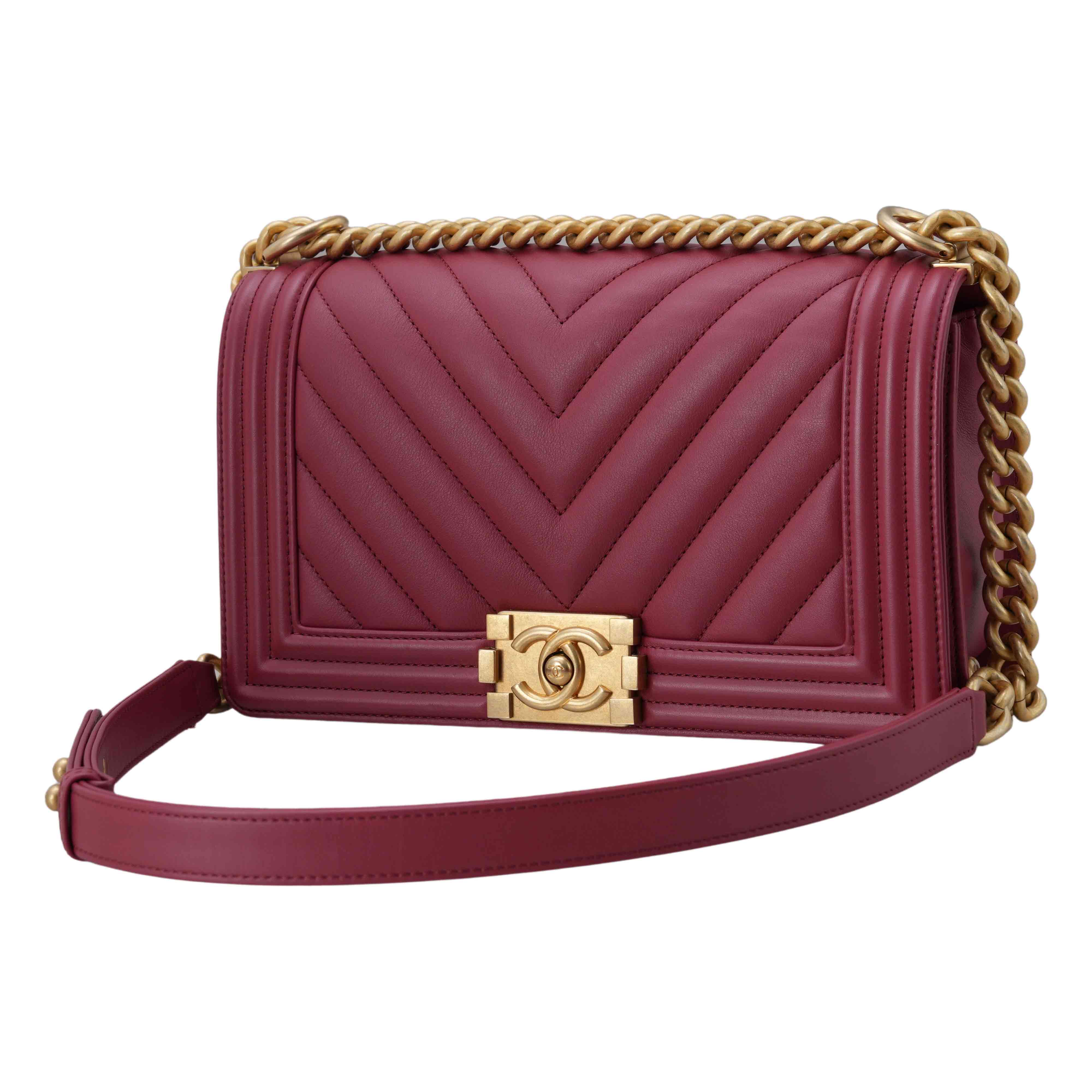 CHANEL(USED)샤넬 보이샤넬 쉐브론 미듐