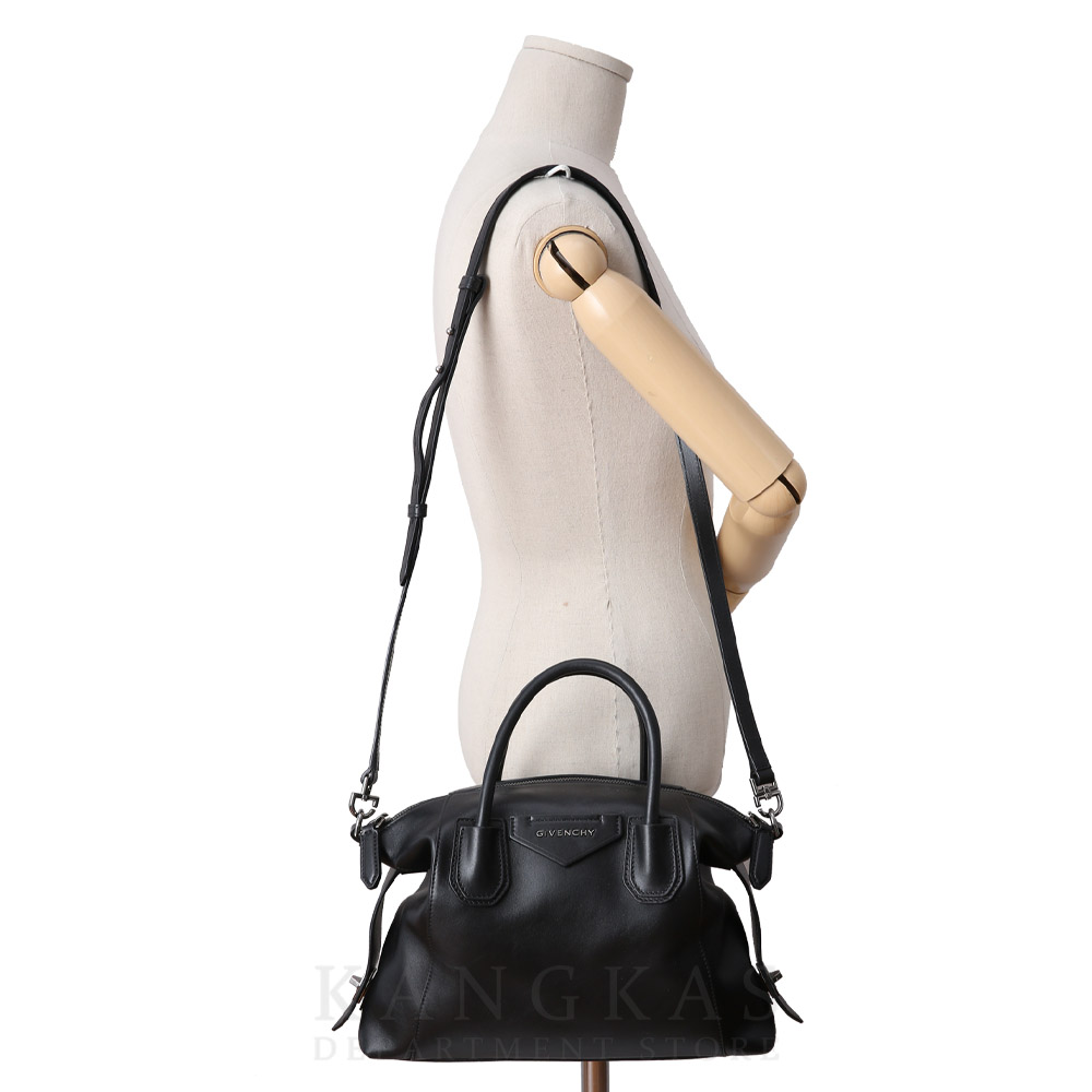 GIVENCHY(USED)지방시 안티고나 소프트 스몰