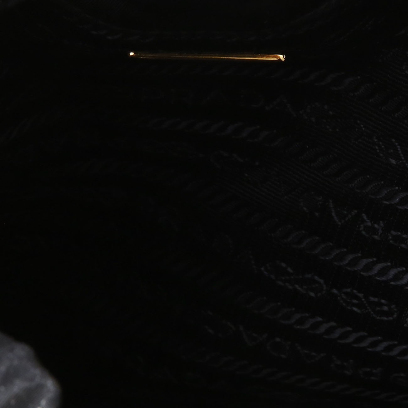 PRADA(USED)프라다 1BH038 나일론 버킷백