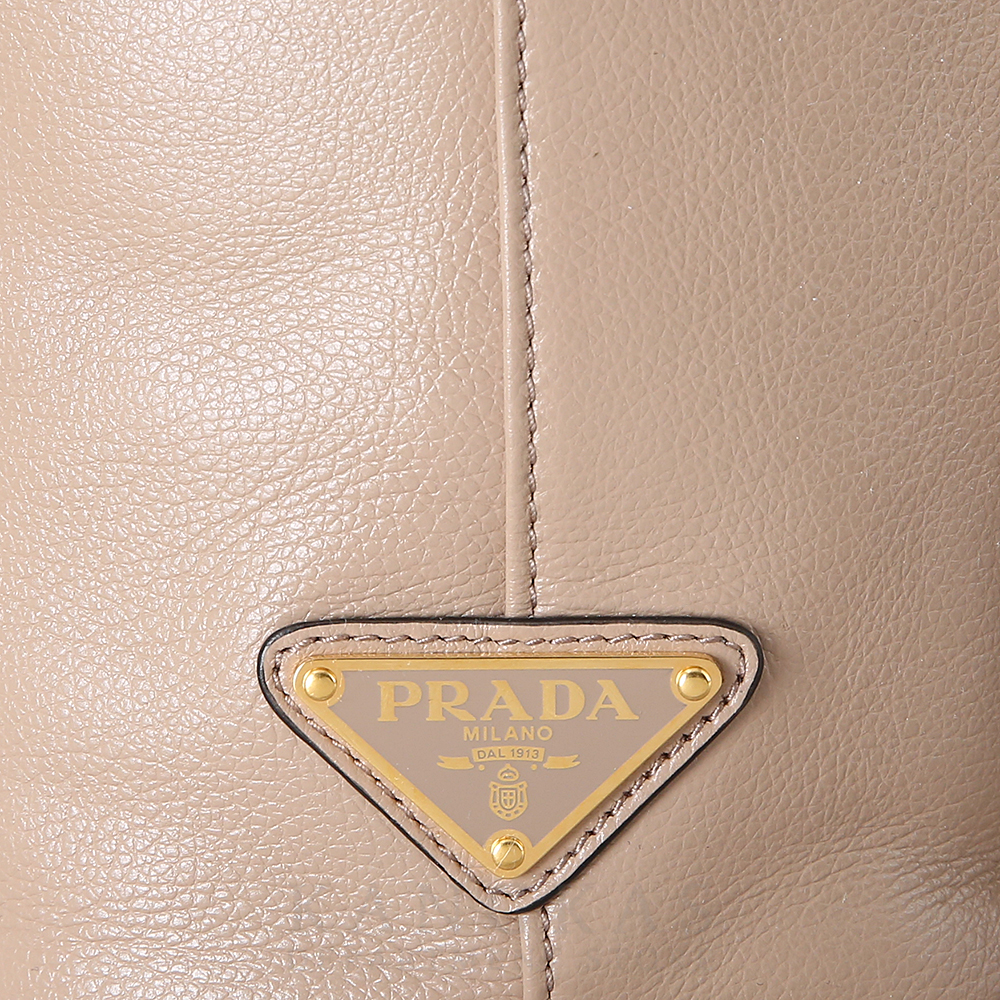 PRADA(USED)프라다 1BH038 레더 버킷백