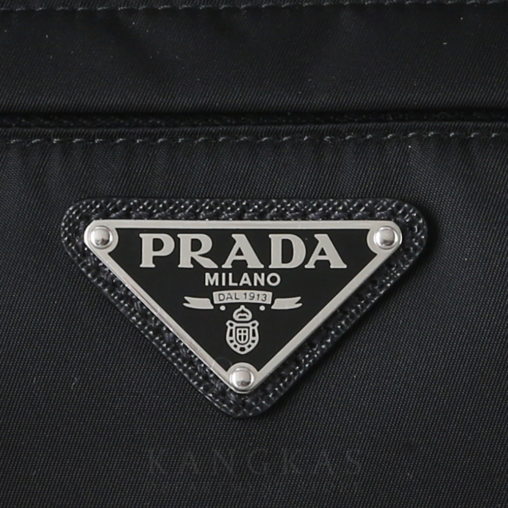 PRADA(USED)프라다 삼각로고 포코노 크로스백