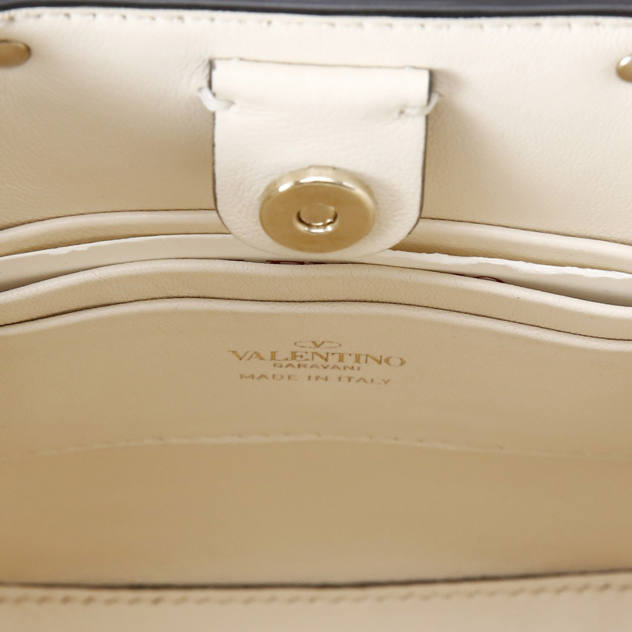 VALENTINO(USED)발렌티노 락스터드 미니 체인백