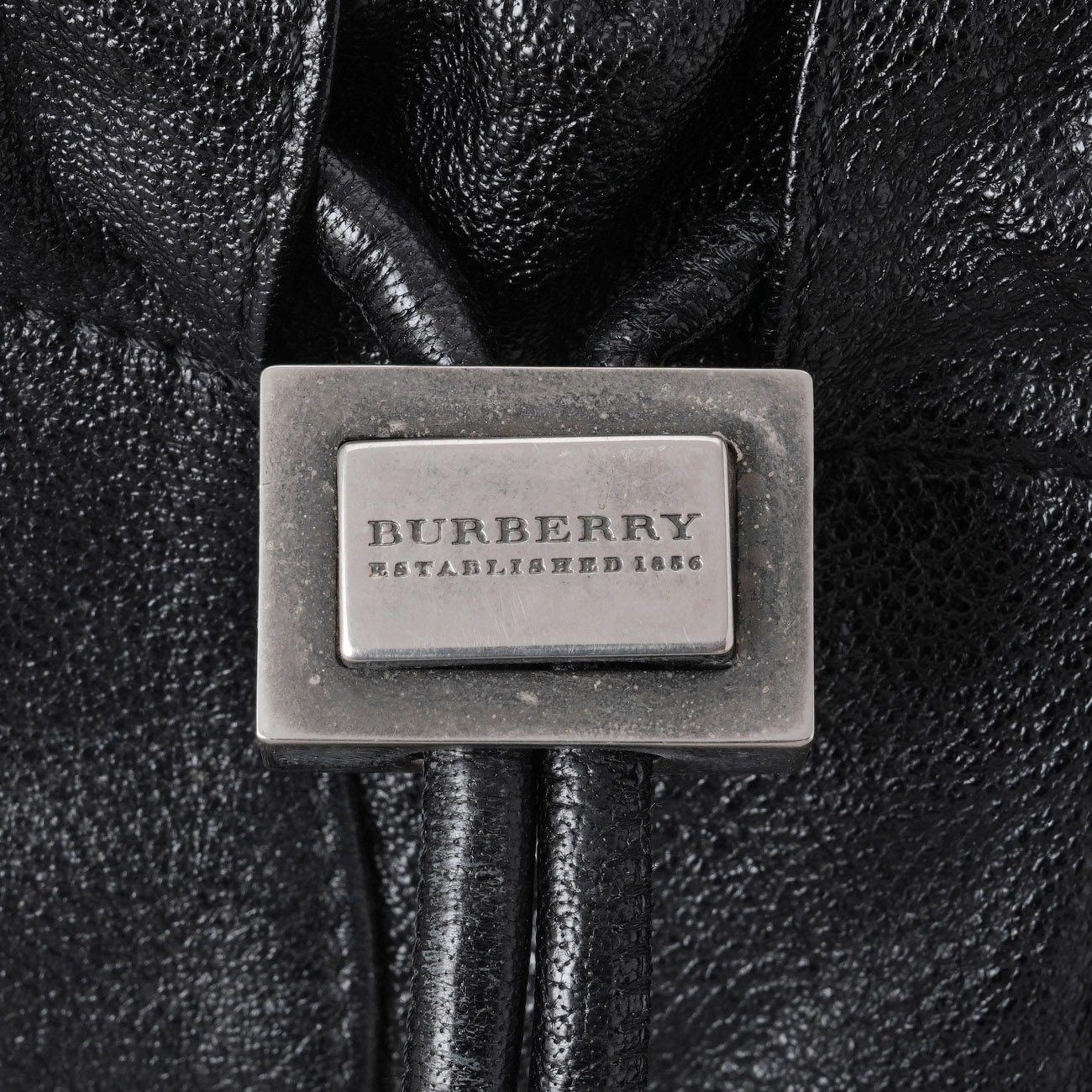 BURBERRY(USED)버버리 샤이닝 레더 호보백