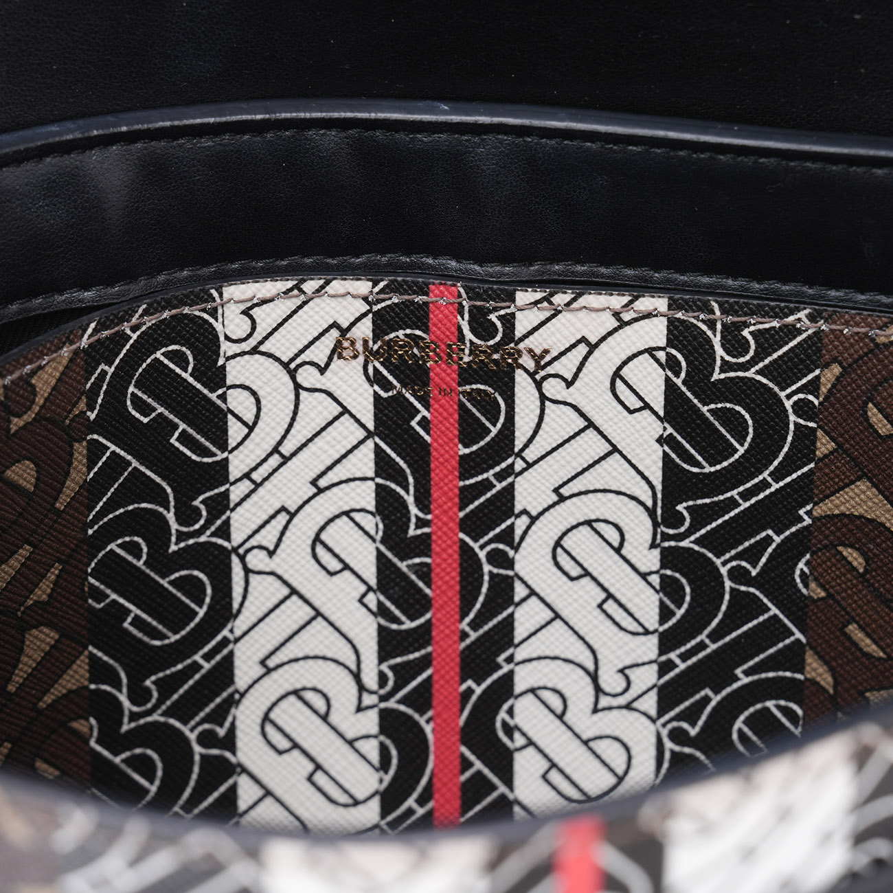 BURBERRY(USED)버버리 모노그램 스트라이프 크로스백