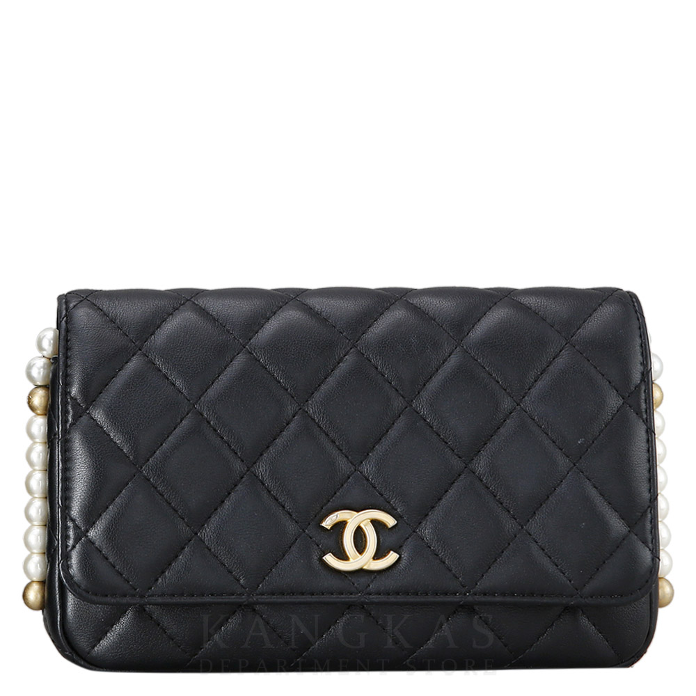 CHANEL(USED)샤넬 램스킨 진주스트랩 WOC