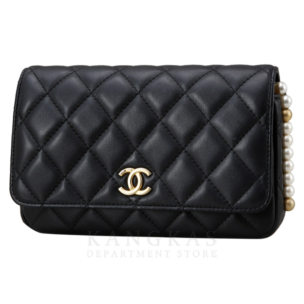 CHANEL(USED)샤넬 램스킨 진주스트랩 WOC