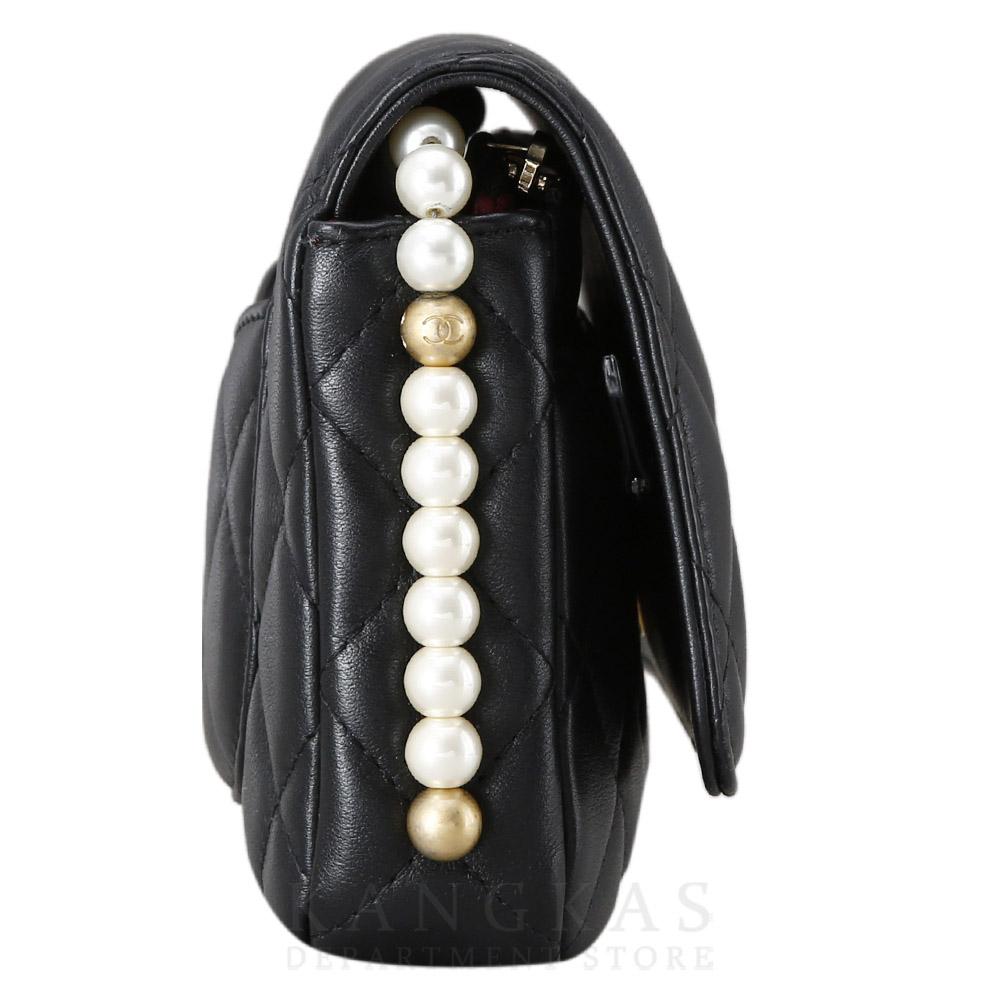 CHANEL(USED)샤넬 램스킨 진주스트랩 WOC