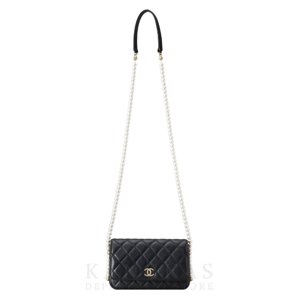 CHANEL(USED)샤넬 램스킨 진주스트랩 WOC