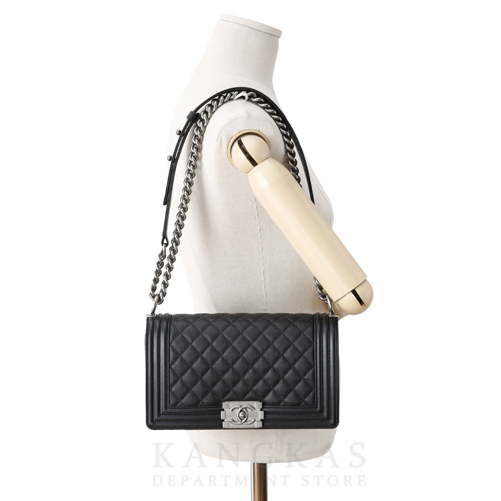 CHANEL(USED)샤넬 캐비어 보이샤넬 미듐 @@@@@