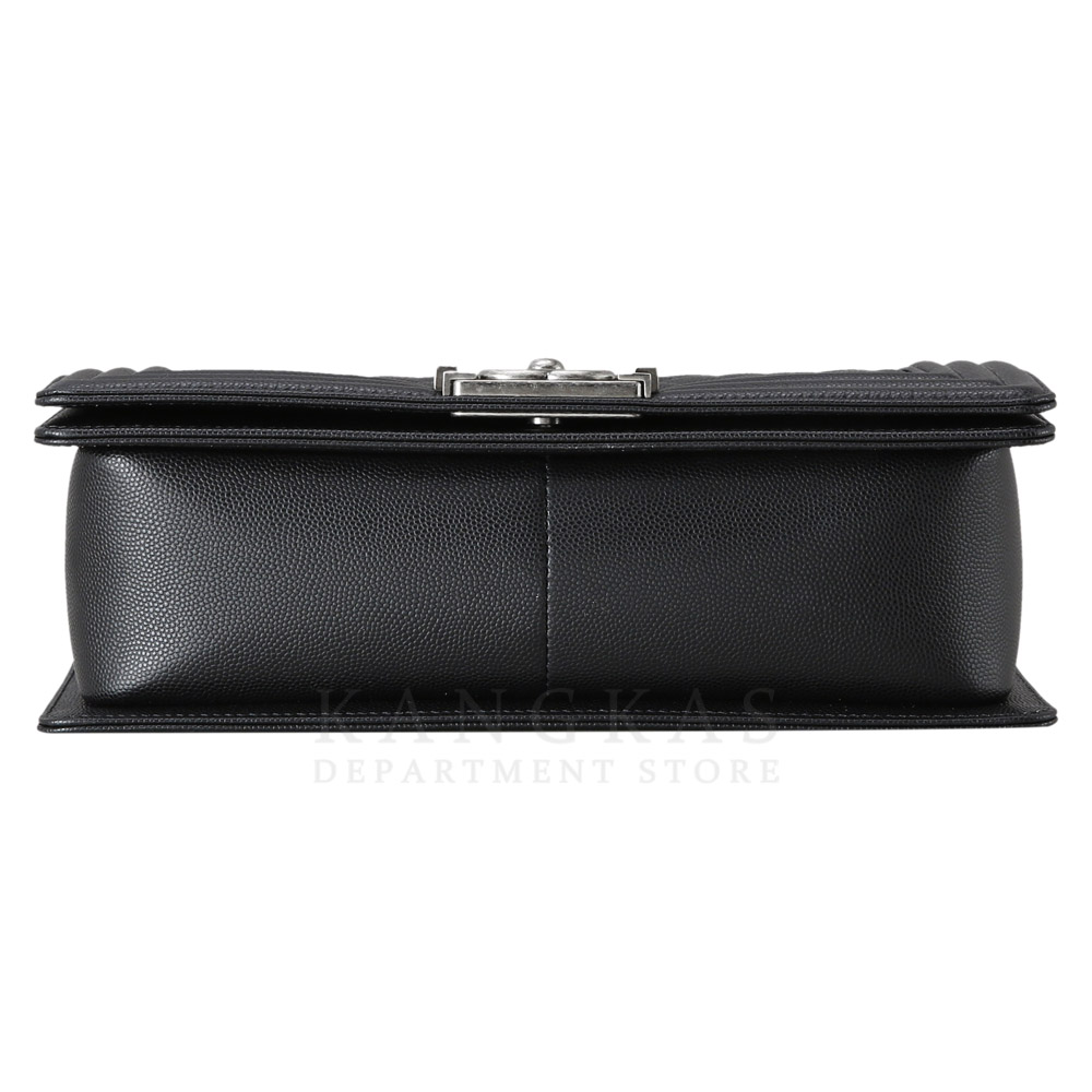 CHANEL(USED)샤넬 캐비어 보이샤넬 미듐 @@@@@