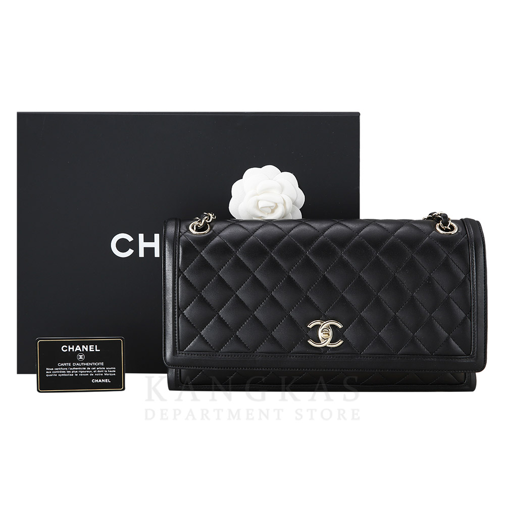 CHANEL(USED)샤넬 시즌 램스킨 플랩백