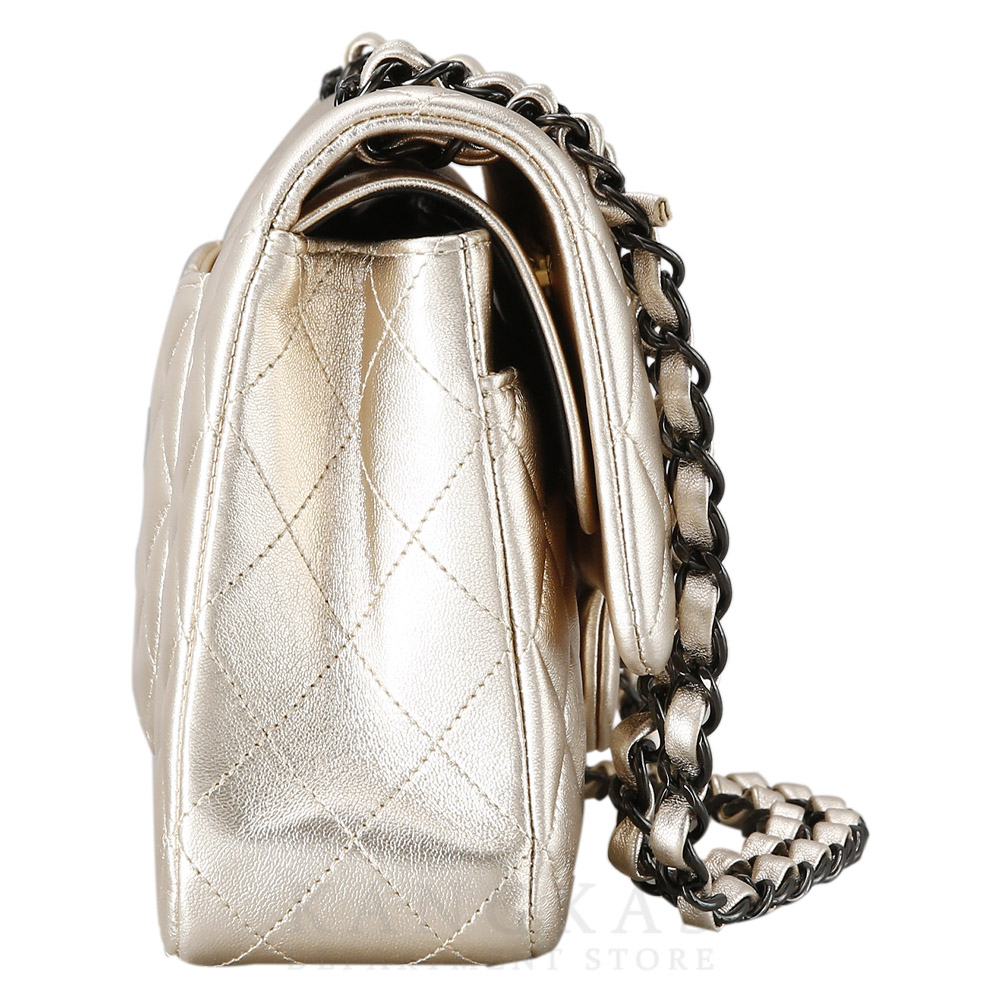 CHANEL(USED)샤넬 램스킨 클래식 미듐 플랩백