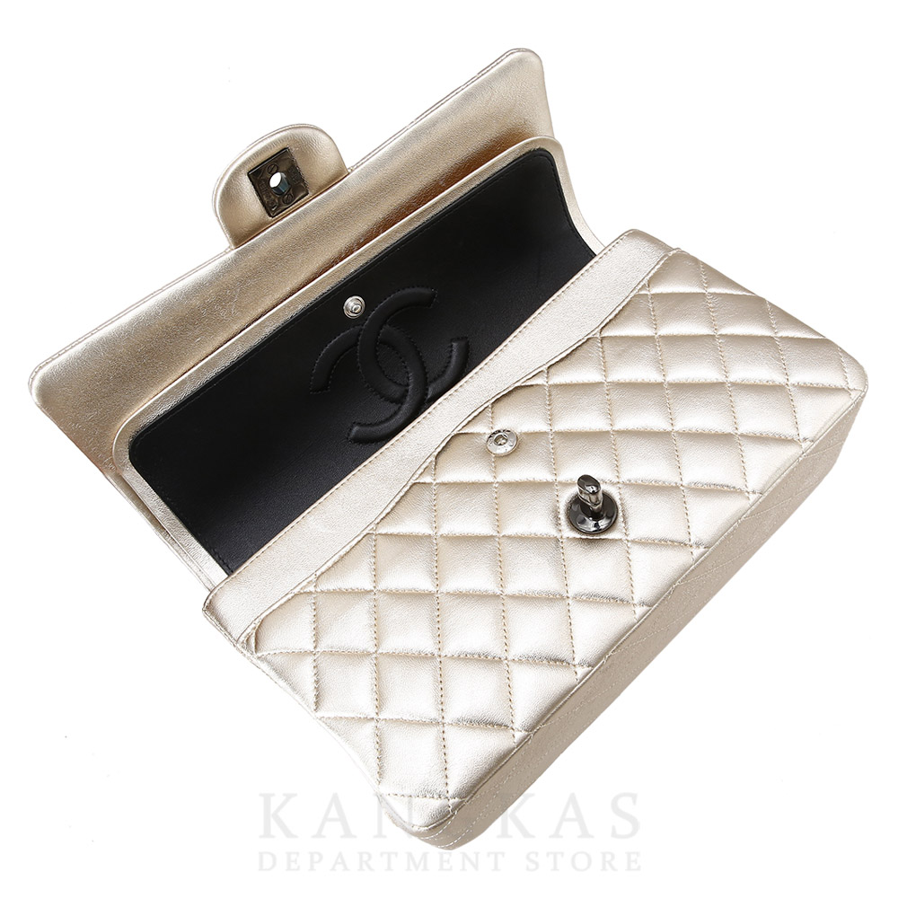 CHANEL(USED)샤넬 램스킨 클래식 미듐 플랩백