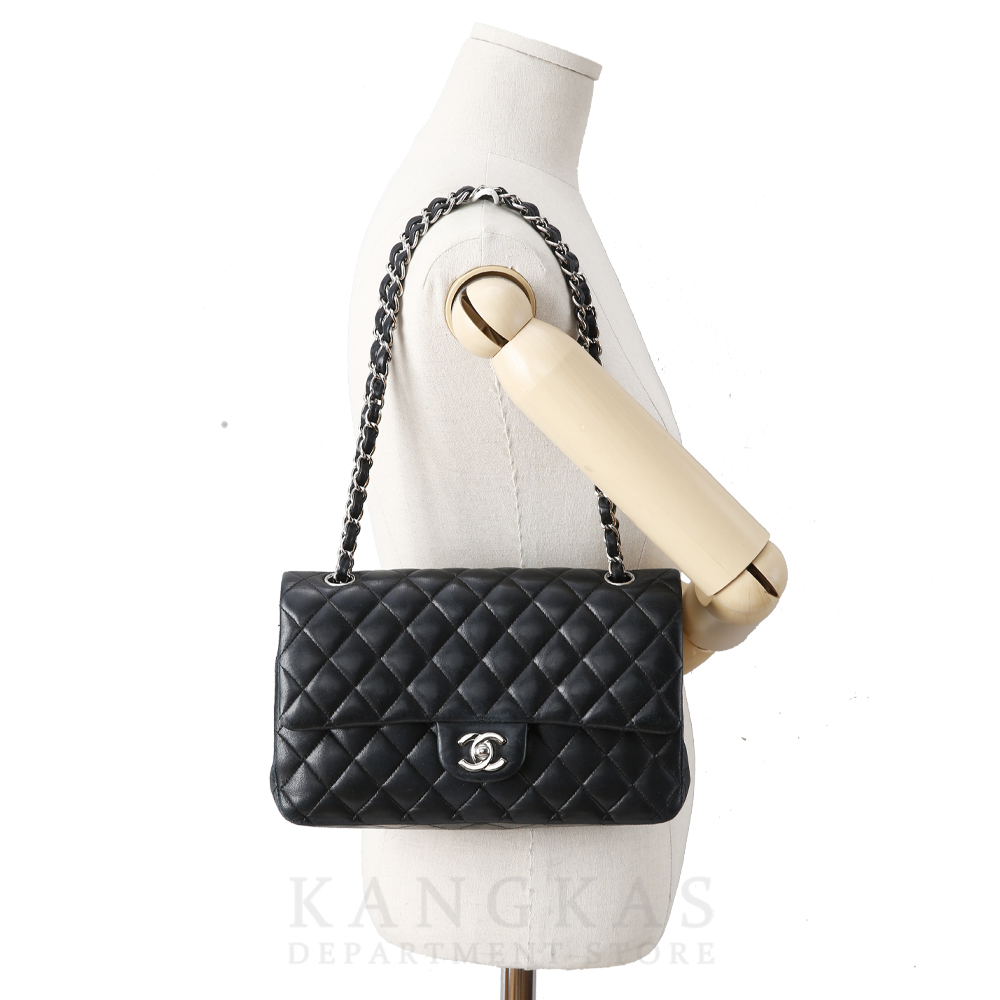 CHANEL(USED)샤넬 램스킨 클래식 미듐 플랩백