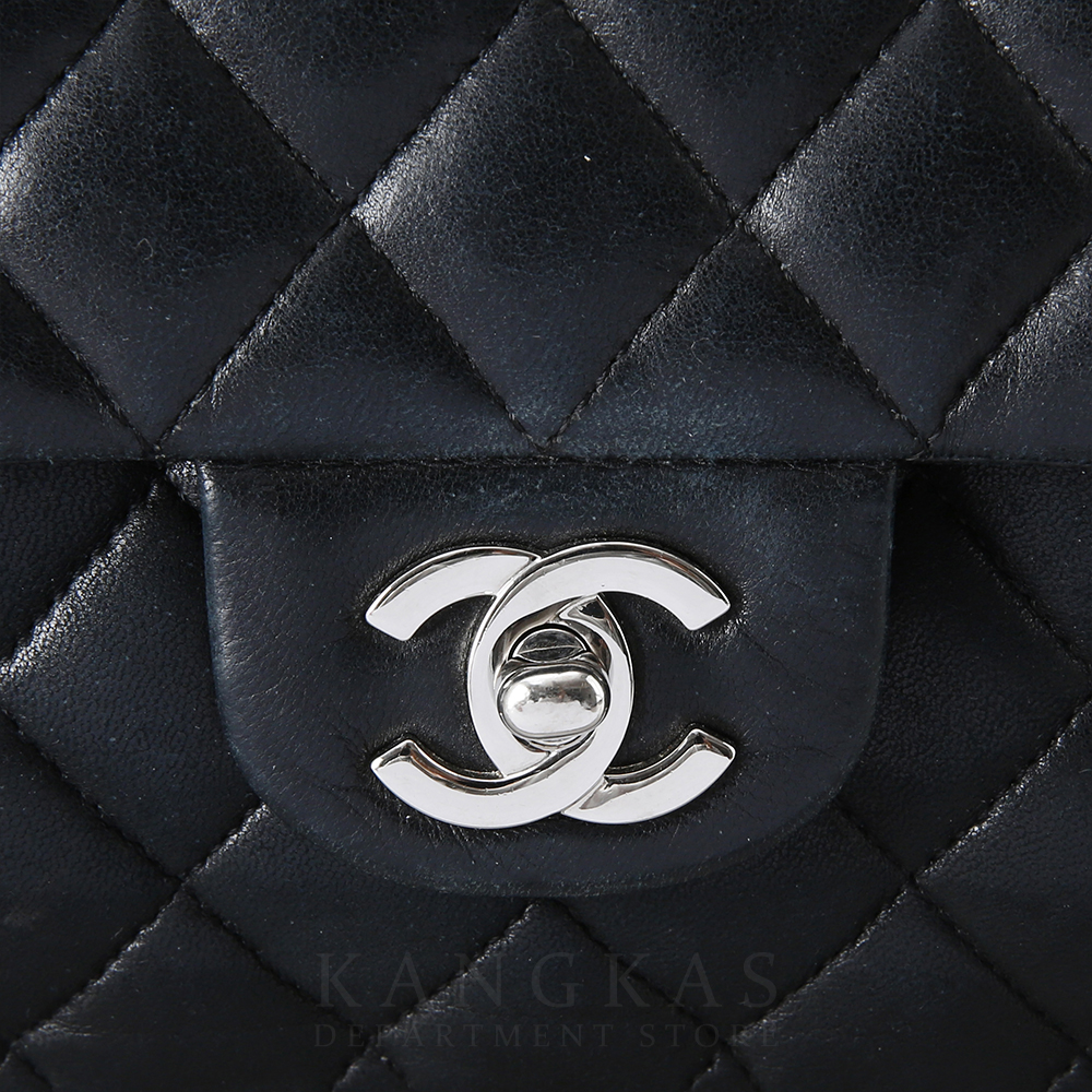 CHANEL(USED)샤넬 램스킨 클래식 미듐 플랩백