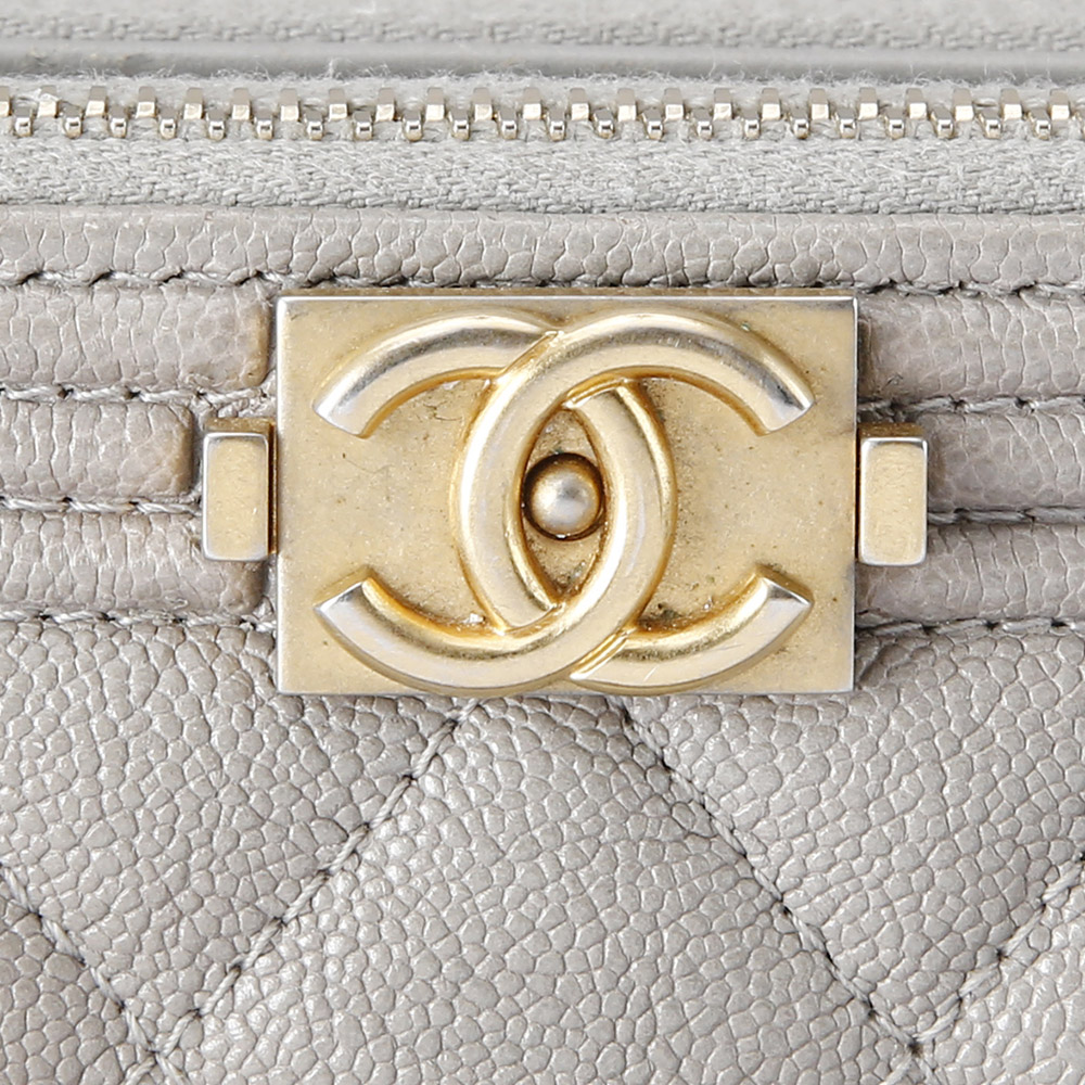 CHANEL(USED)샤넬 캐비어 보이샤넬 더블 지퍼 WOC