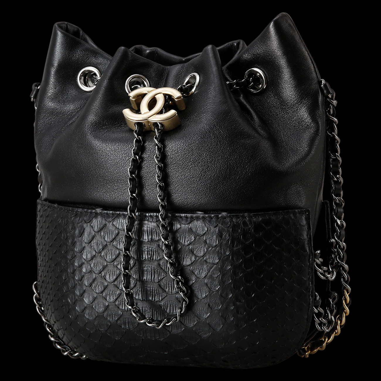 CHANEL(USED)샤넬 시즌 파이톤 드로스트링