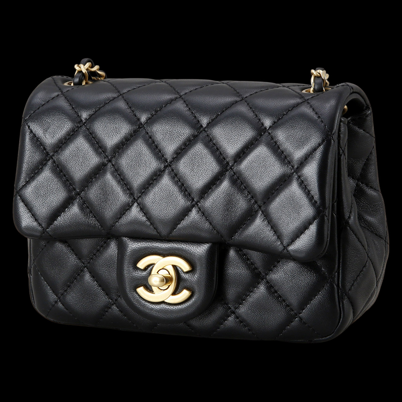 CHANEL(USED)샤넬 램스킨 클래식 쁘띠삭 골든볼