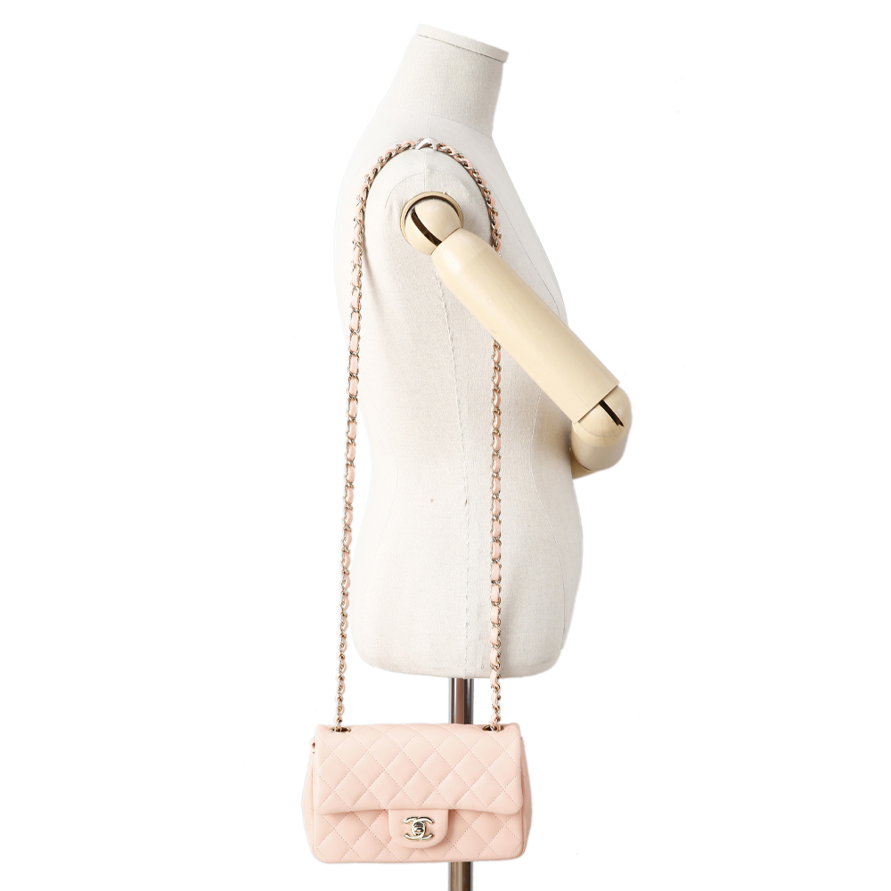 CHANEL(USED)샤넬 램스킨 클래식 뉴미니