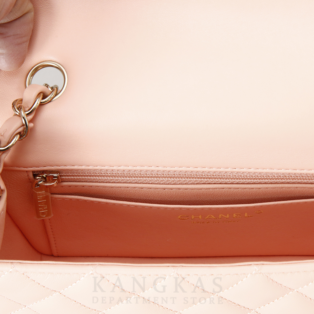 CHANEL(USED)샤넬 램스킨 클래식 뉴미니