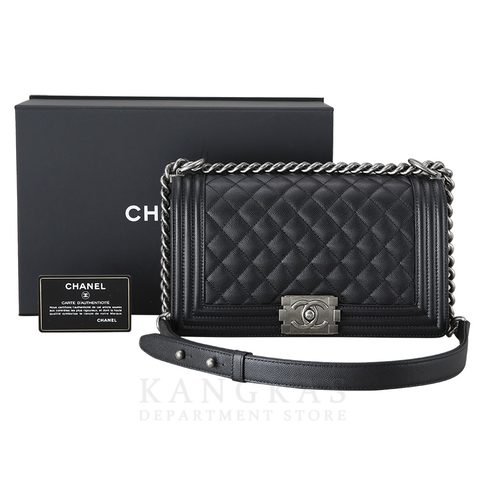 CHANEL(USED)샤넬 보이샤넬 캐비어 미듐 블랙 은장