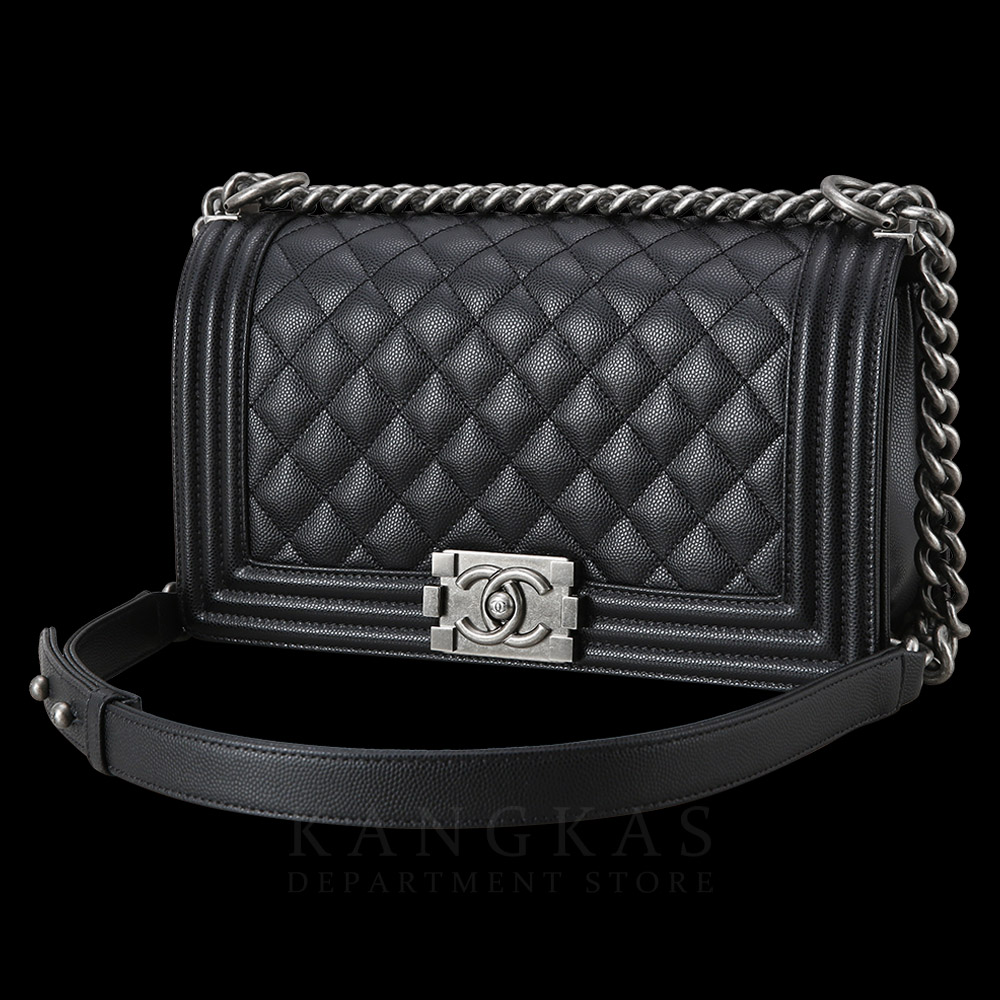 CHANEL(USED)샤넬 보이샤넬 캐비어 미듐 블랙 은장