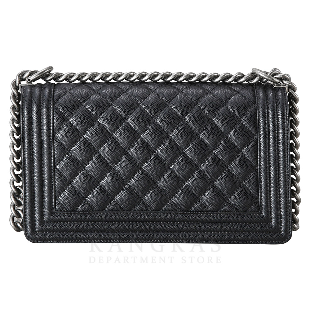 CHANEL(USED)샤넬 보이샤넬 캐비어 미듐 블랙 은장