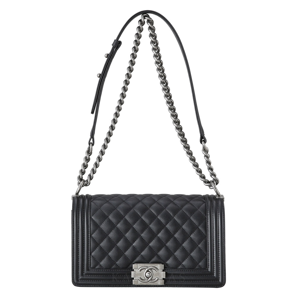 CHANEL(USED)샤넬 보이샤넬 캐비어 미듐 블랙 은장