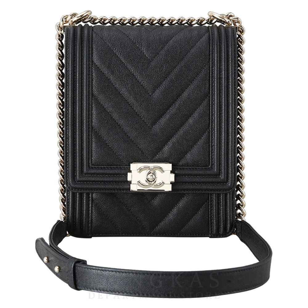 CHANEL(USED)샤넬 보이샤넬 사첼백