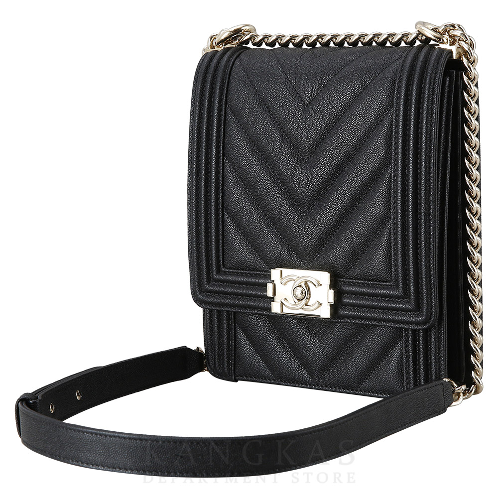 CHANEL(USED)샤넬 보이샤넬 사첼백