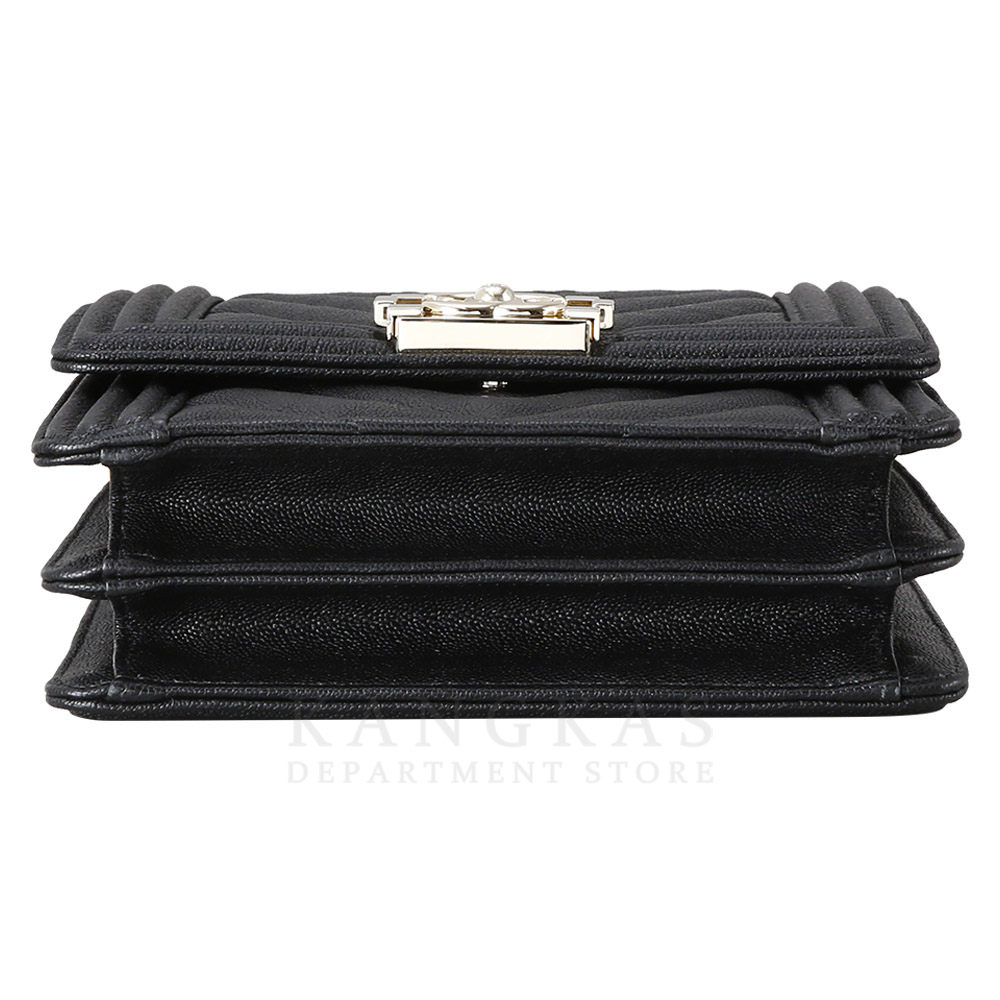 CHANEL(USED)샤넬 보이샤넬 사첼백