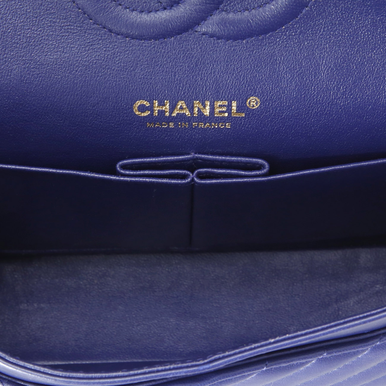 CHANEL(USED)샤넬 클래식 쉐브론 램스킨 미듐