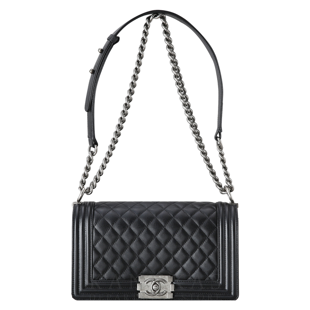 CHANEL(USED)샤넬 캐비어 보이샤넬 미듐 은장