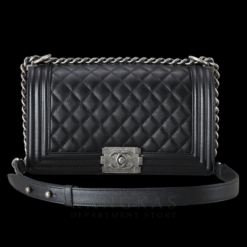 CHANEL(USED)샤넬 캐비어 보이샤넬 미듐 은장