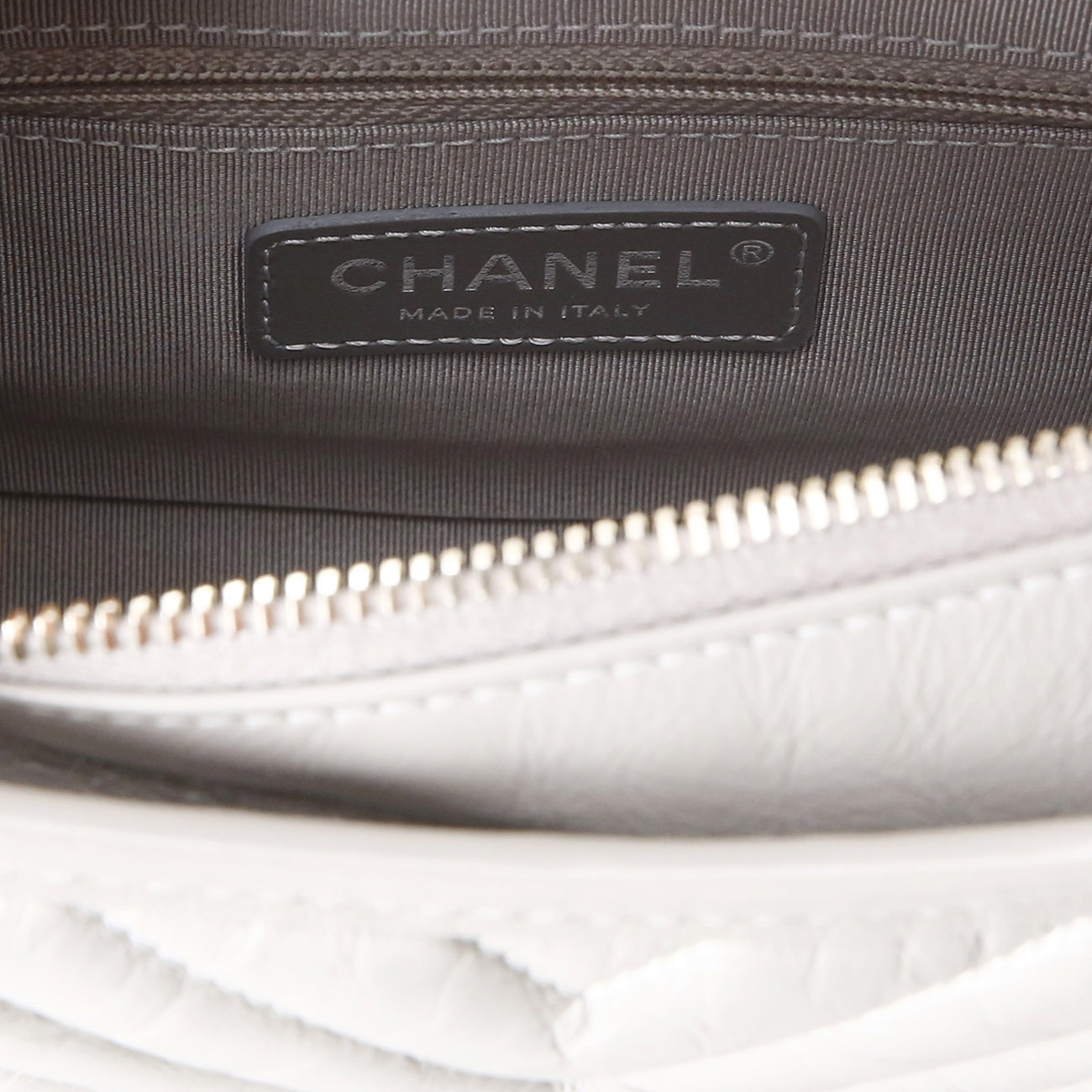 CHANEL(USED)샤넬 가브리엘 호보 쉐브론 스몰