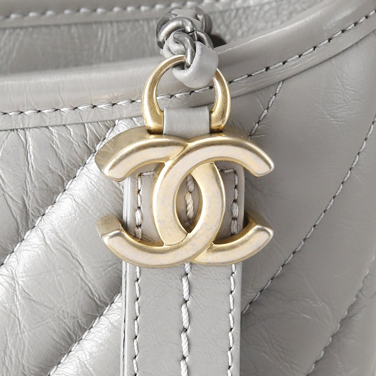 CHANEL(USED)샤넬 가브리엘 호보 쉐브론 스몰