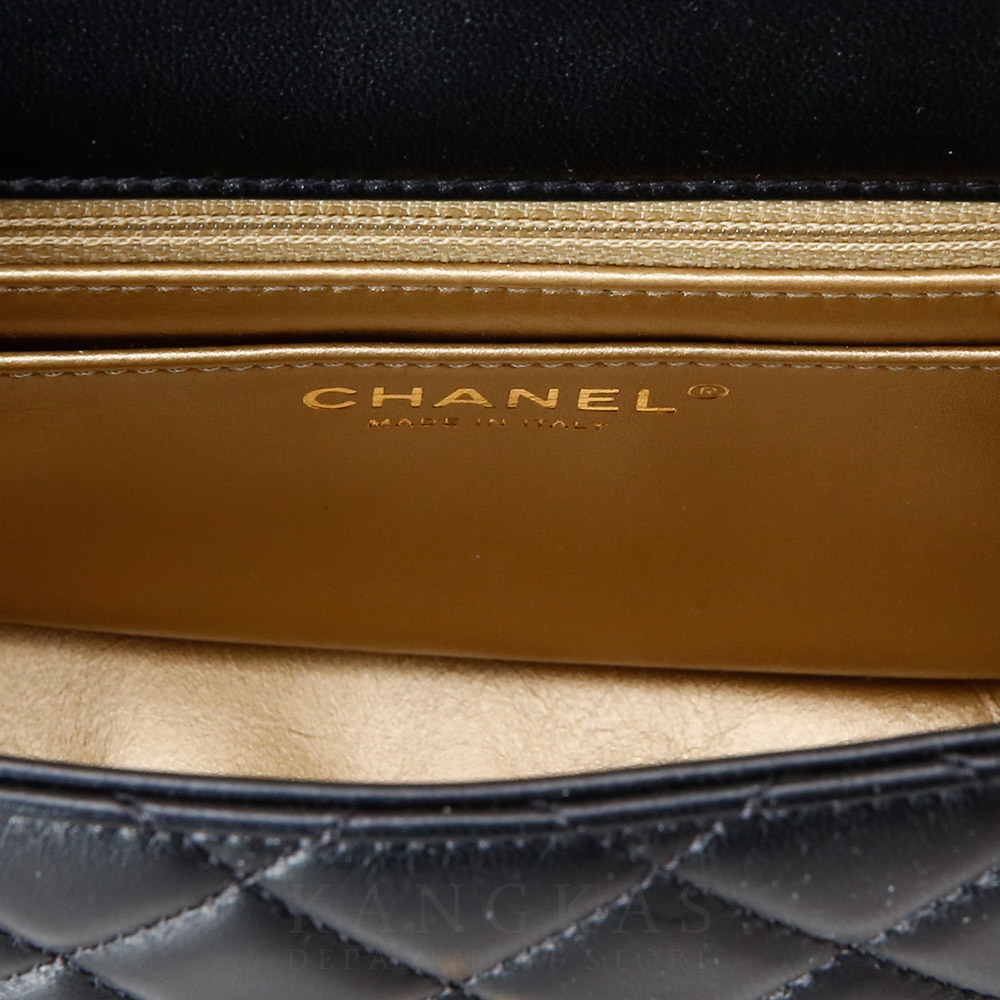 CHANEL(USED)샤넬 램스킨 클래식 쁘띠삭 골든볼