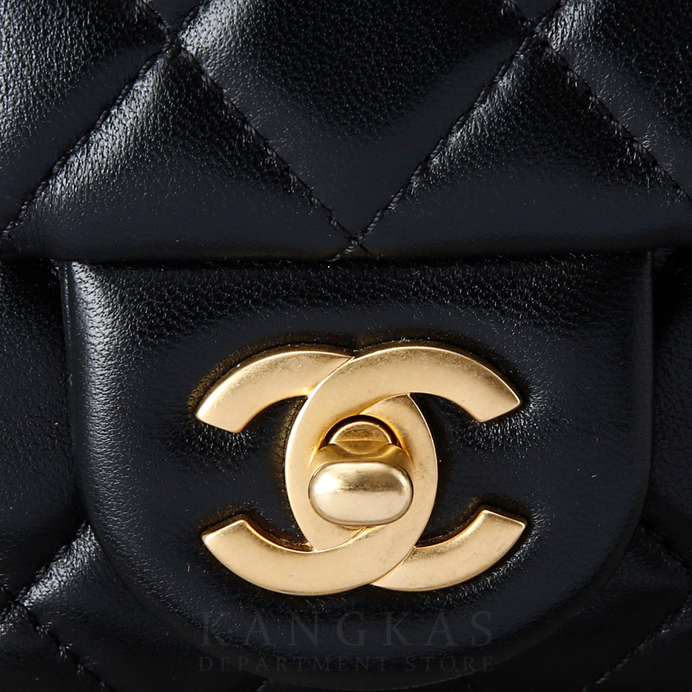 CHANEL(USED)샤넬 램스킨 클래식 쁘띠삭 골든볼