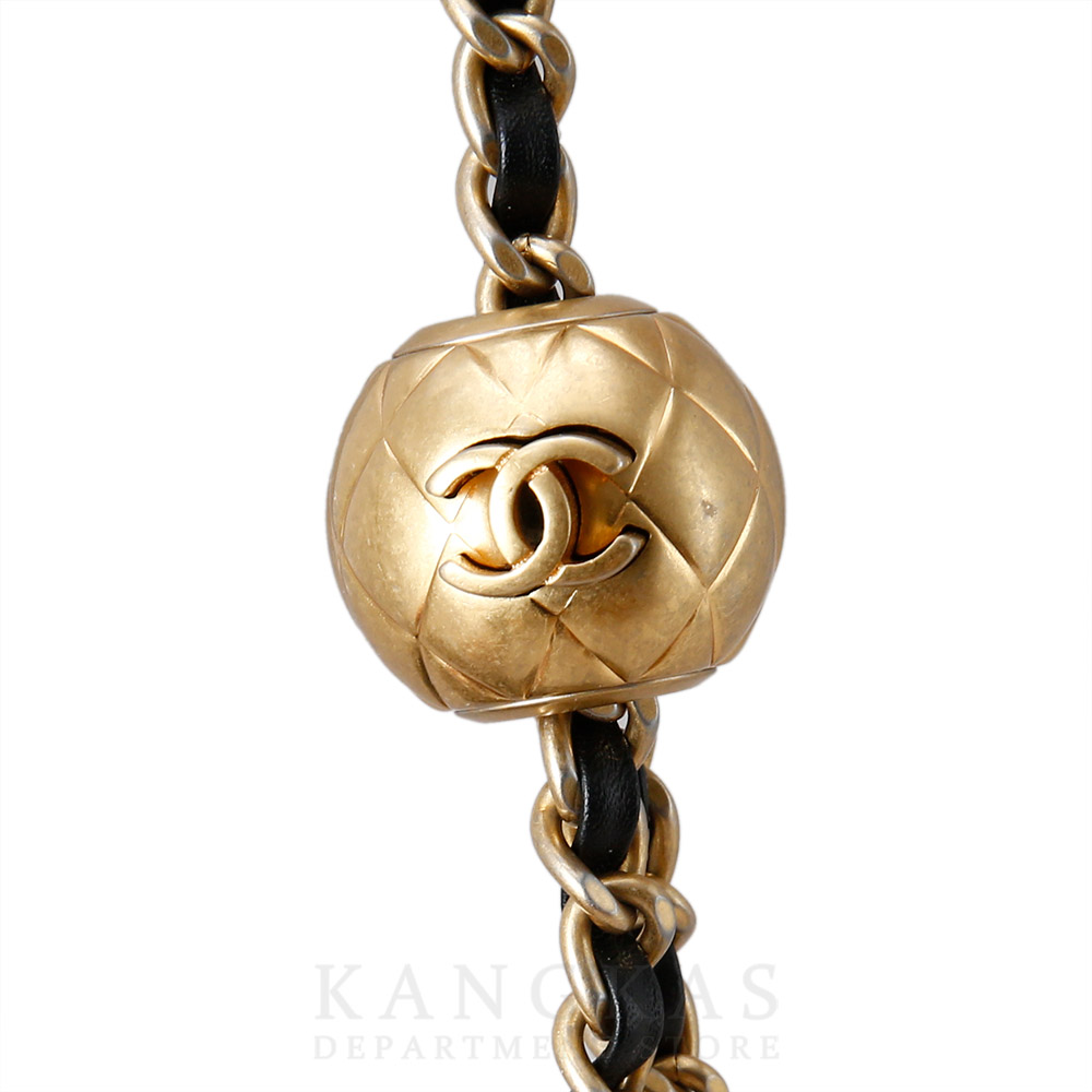 CHANEL(USED)샤넬 램스킨 클래식 쁘띠삭 골든볼