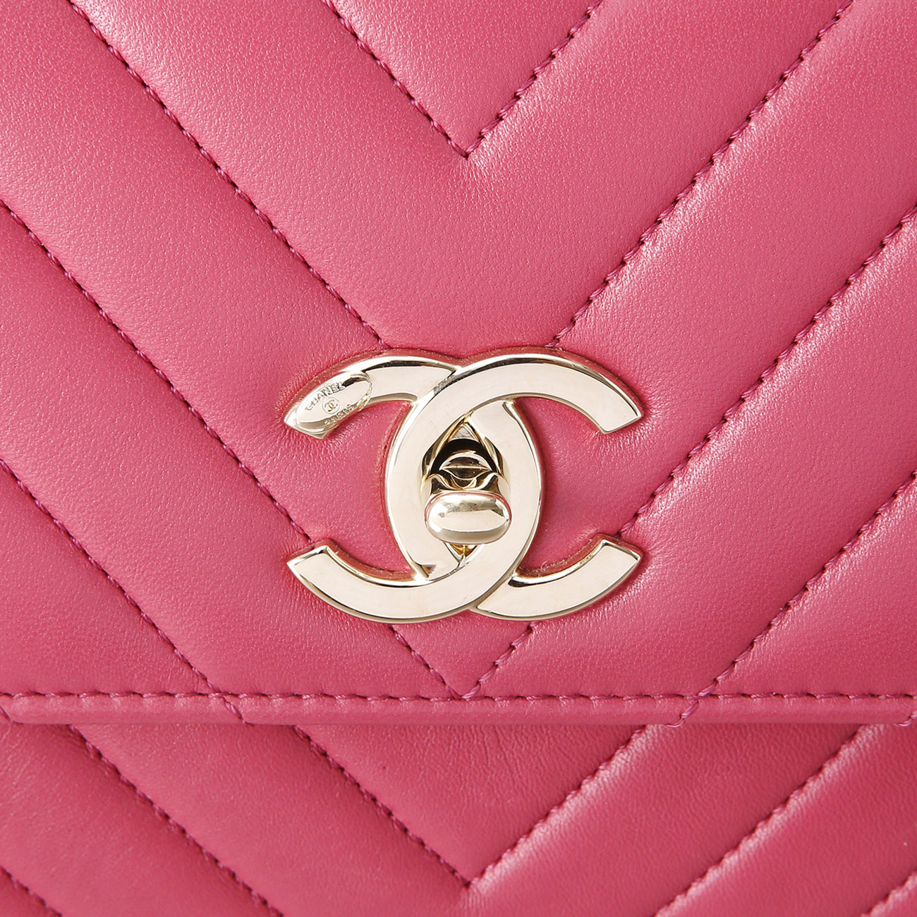CHANEL(USED)샤넬 트렌드CC 쉐브론 스몰