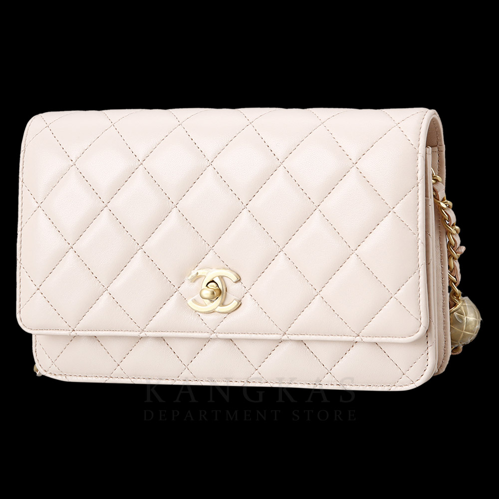CHANEL(USED)샤넬 클래식 램스킨 골든볼 WOC