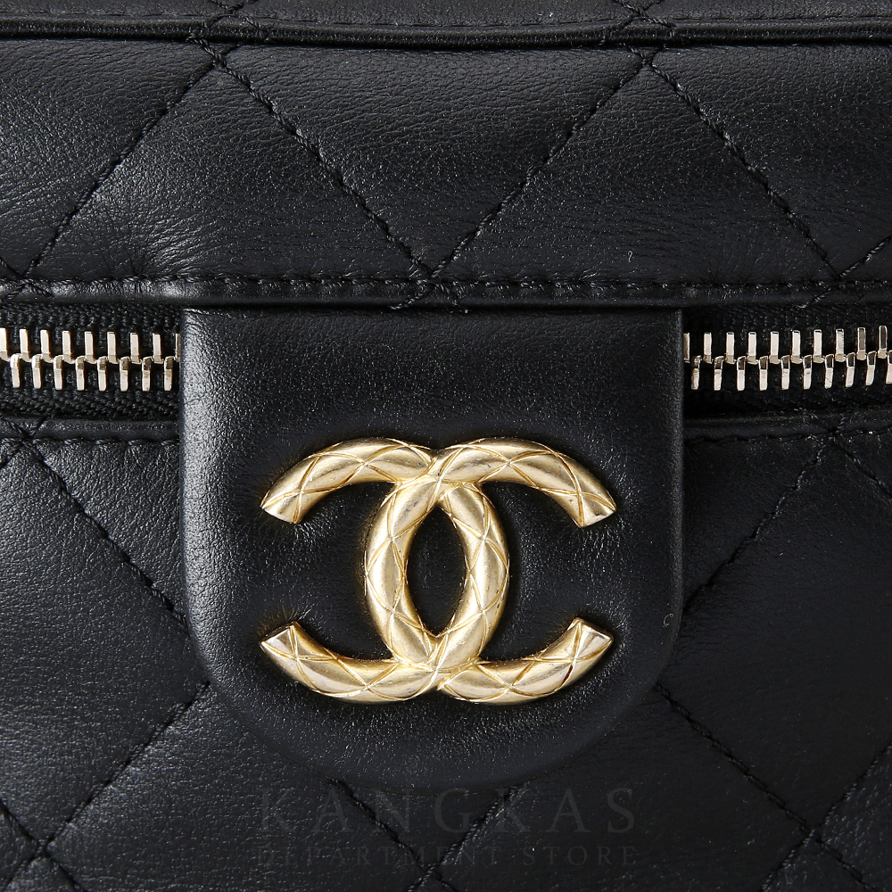 CHANEL(USED)샤넬 시즌 베니티 탑핸들 블랙