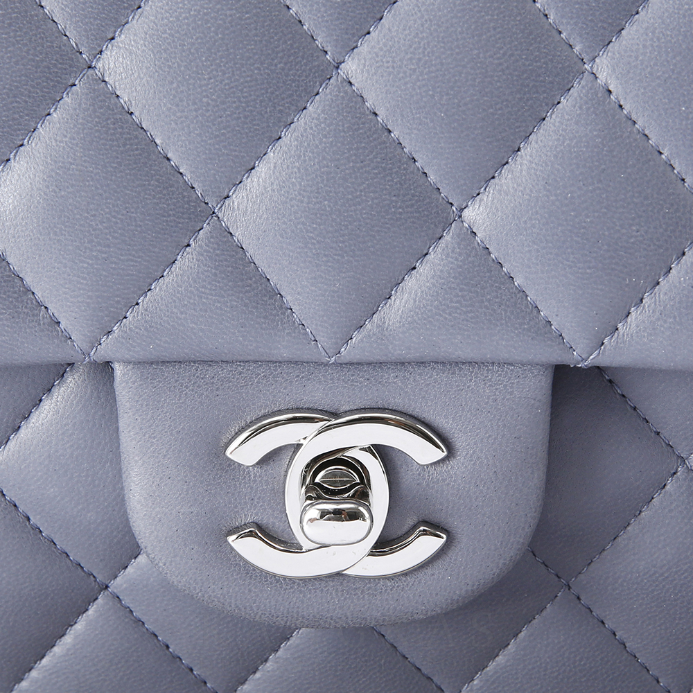 CHANEL(USED)샤넬 클래식 램스킨 미듐 그레이