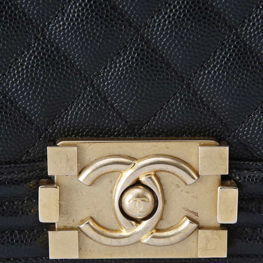CHANEL(USED)샤넬 캐비어 보이샤넬 미듐