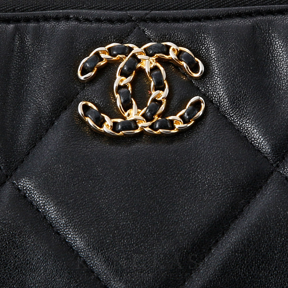 CHANEL(USED)샤넬 19 클러치
