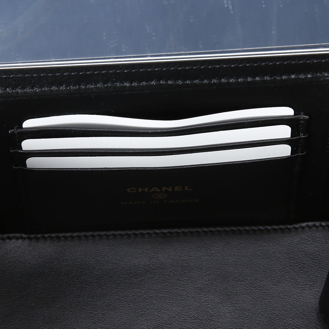 CHANEL(USED)샤넬 시즌 캐비어 포커 장식 베니티 체인 백