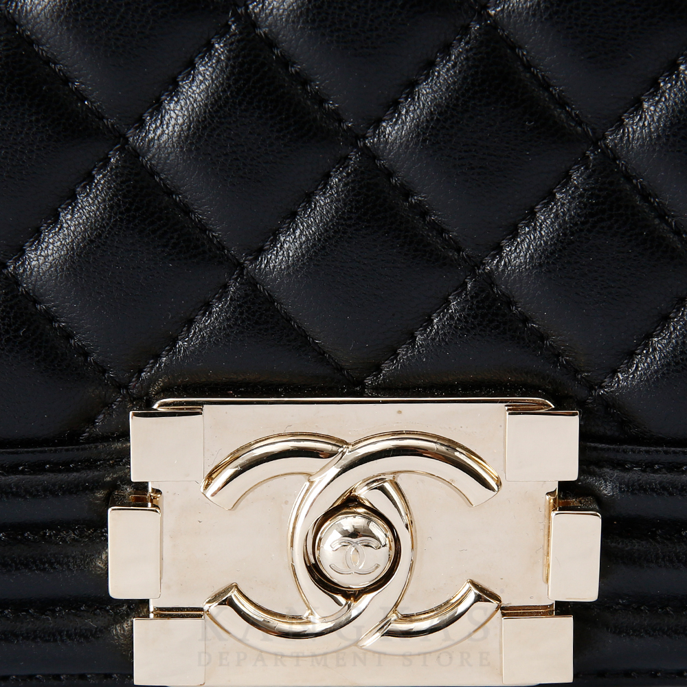 CHANEL(USED)샤넬 램스킨 보이샤넬 미듐
